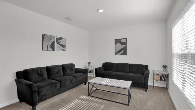 $3,400 | 16762 Carlton Pond Street, Wimauma, FL 33598