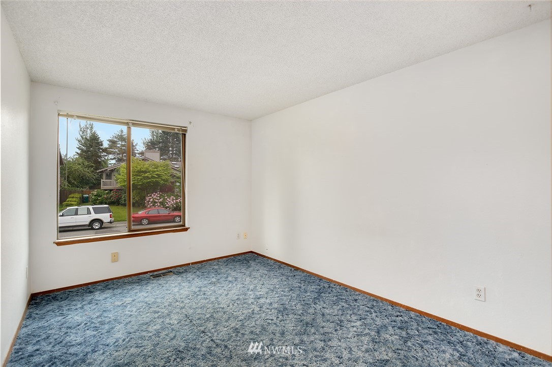 16224 Southeast 179th Street Renton, WA 98058 - Photo 10 of 25 Gallery Image 10