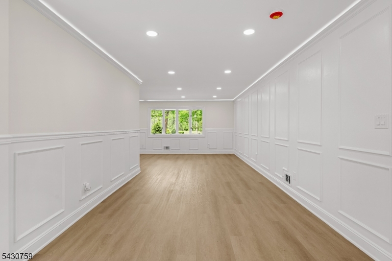 34 Miller Road Cranbury, NJ 08512 - Photo 26 of 37