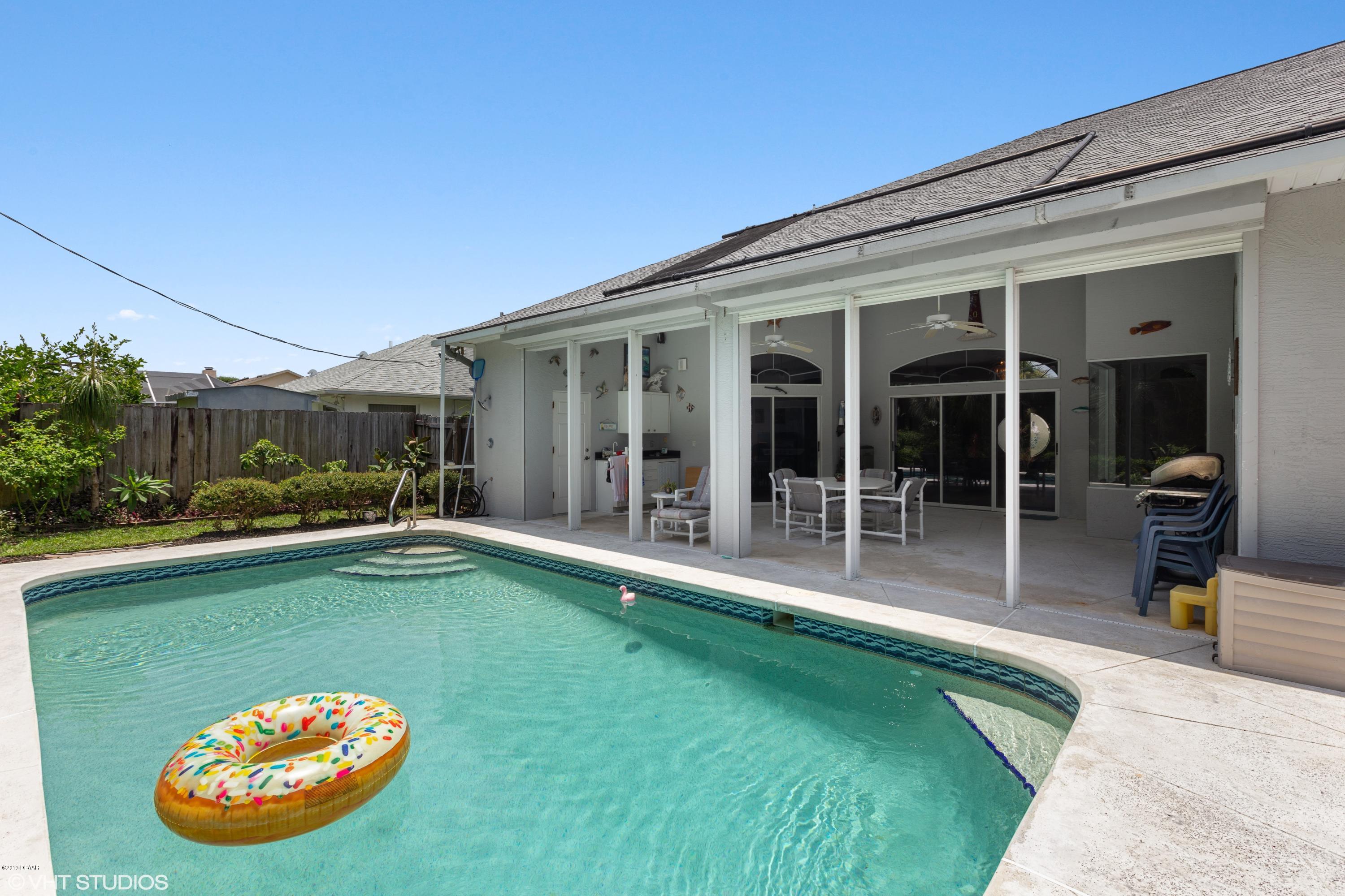 70 Buschman Drive Ponce Inlet, FL 32127 - Photo 10 of 31 Lanai 18x20