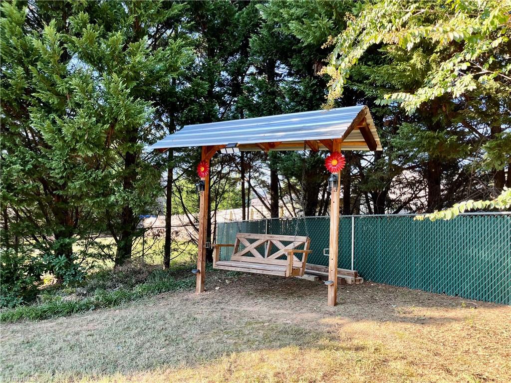 1070 Capella Ridge Road King, NC 27021 - Photo 46 of 50