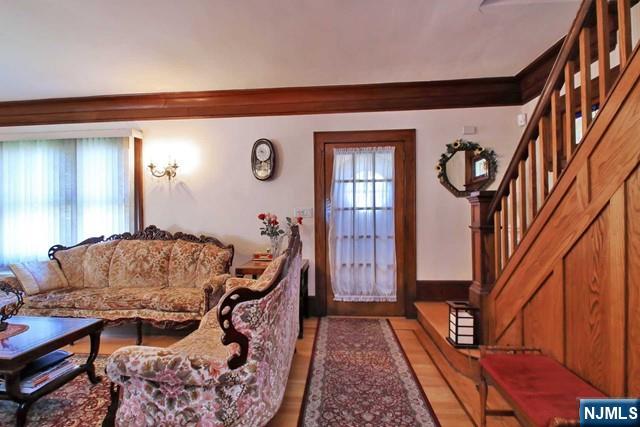 333 Henry Street Hasbrouck Heights, NJ 07604 - Photo 11 of 27