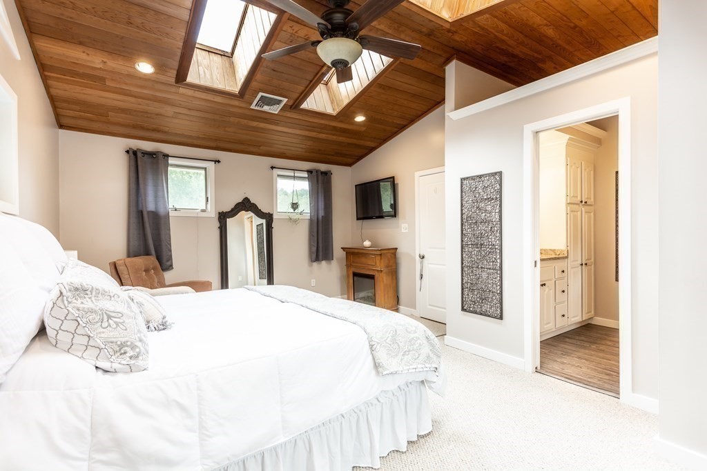 47 Flagg Swamp Road Freetown, MA 02717 - Photo 28 of 41 Gallery Image 28