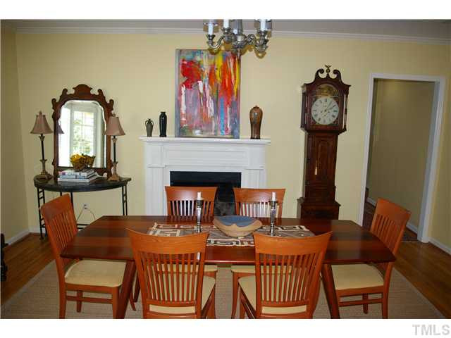 2825 Old Orchard Road Raleigh, NC 27607 - Photo 10 of 25 Photo 10