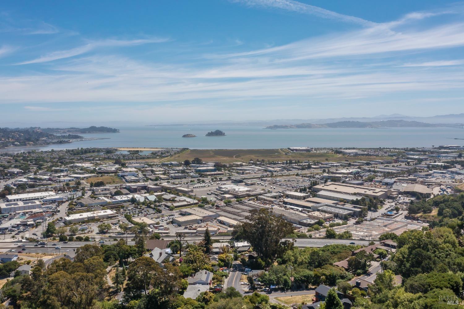 124 Tiburon Boulevard San Rafael, CA 94901 - Photo 34 of 39