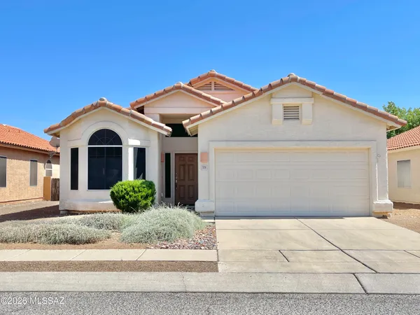 $2,165 | 7774 East Castle Valley Way, Tucson, AZ 85750