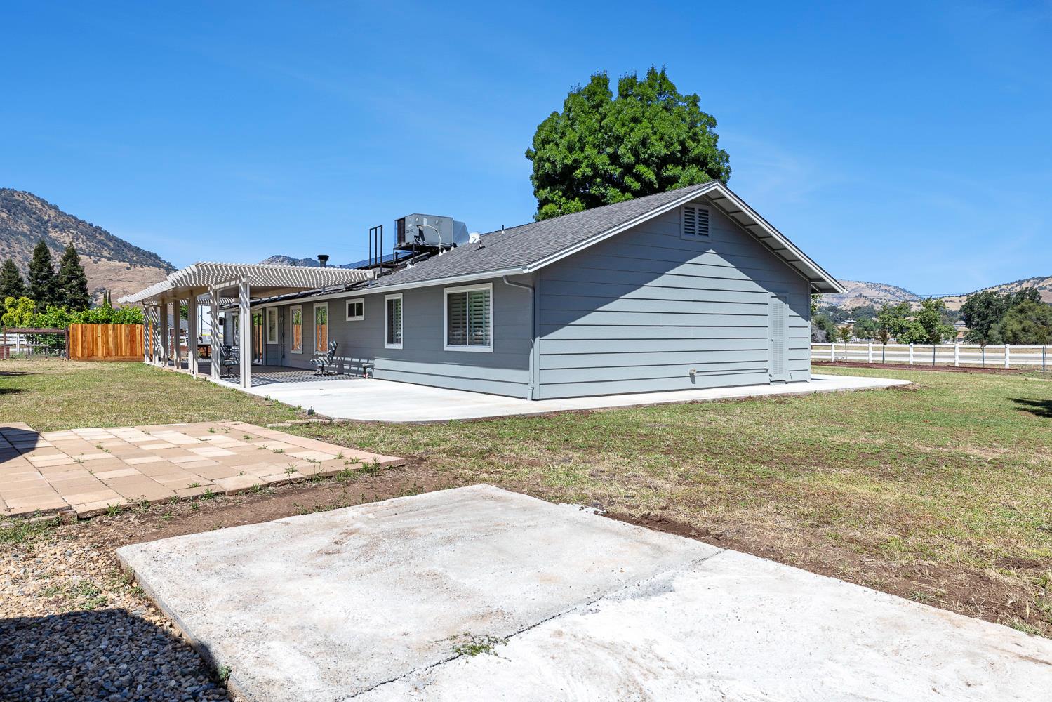 5741 Elwood Road Sanger, CA 93657 - Photo 41 of 71