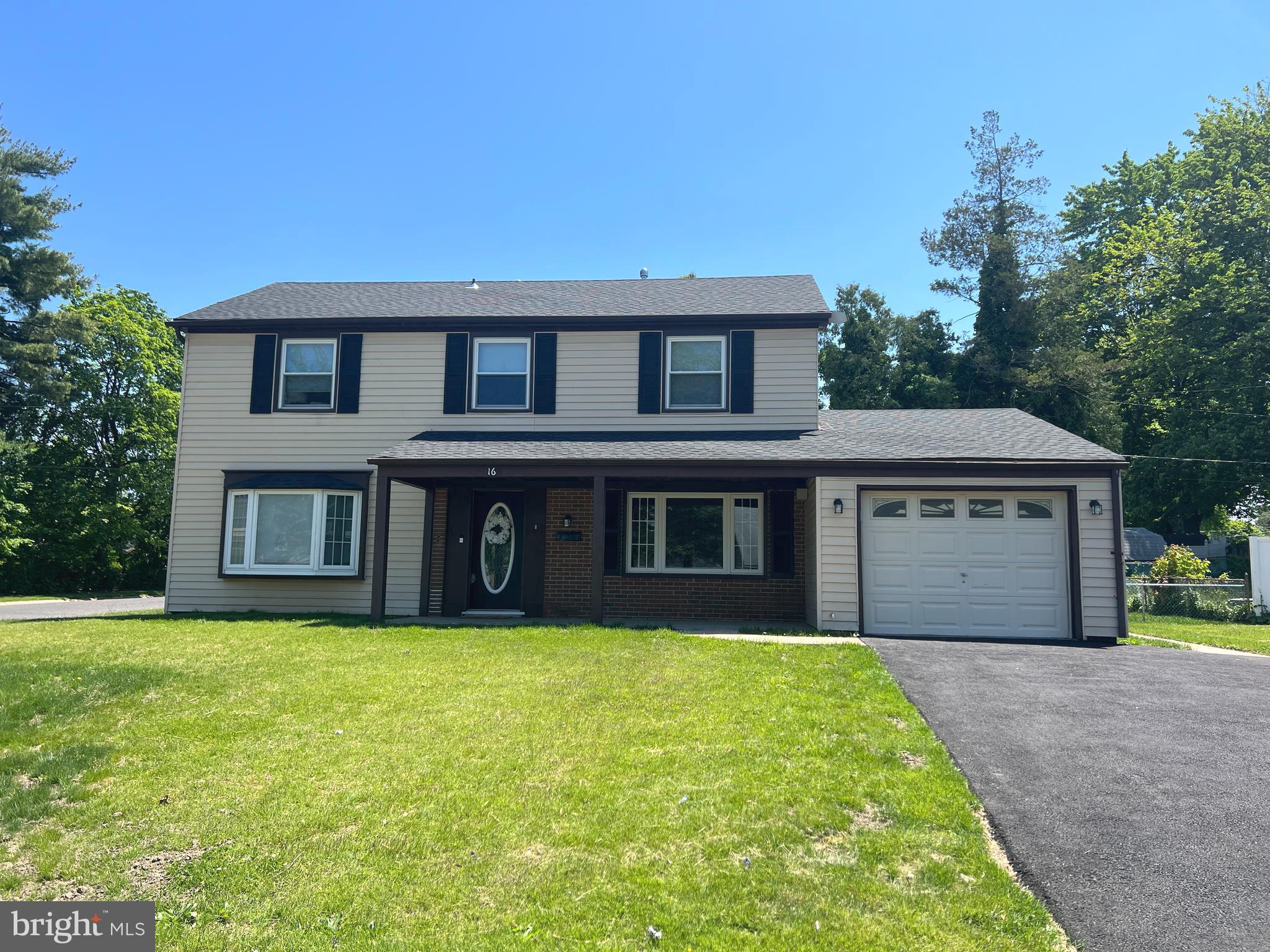 16 Midvale Lane Willingboro, NJ 08046 - Photo 1 of 29