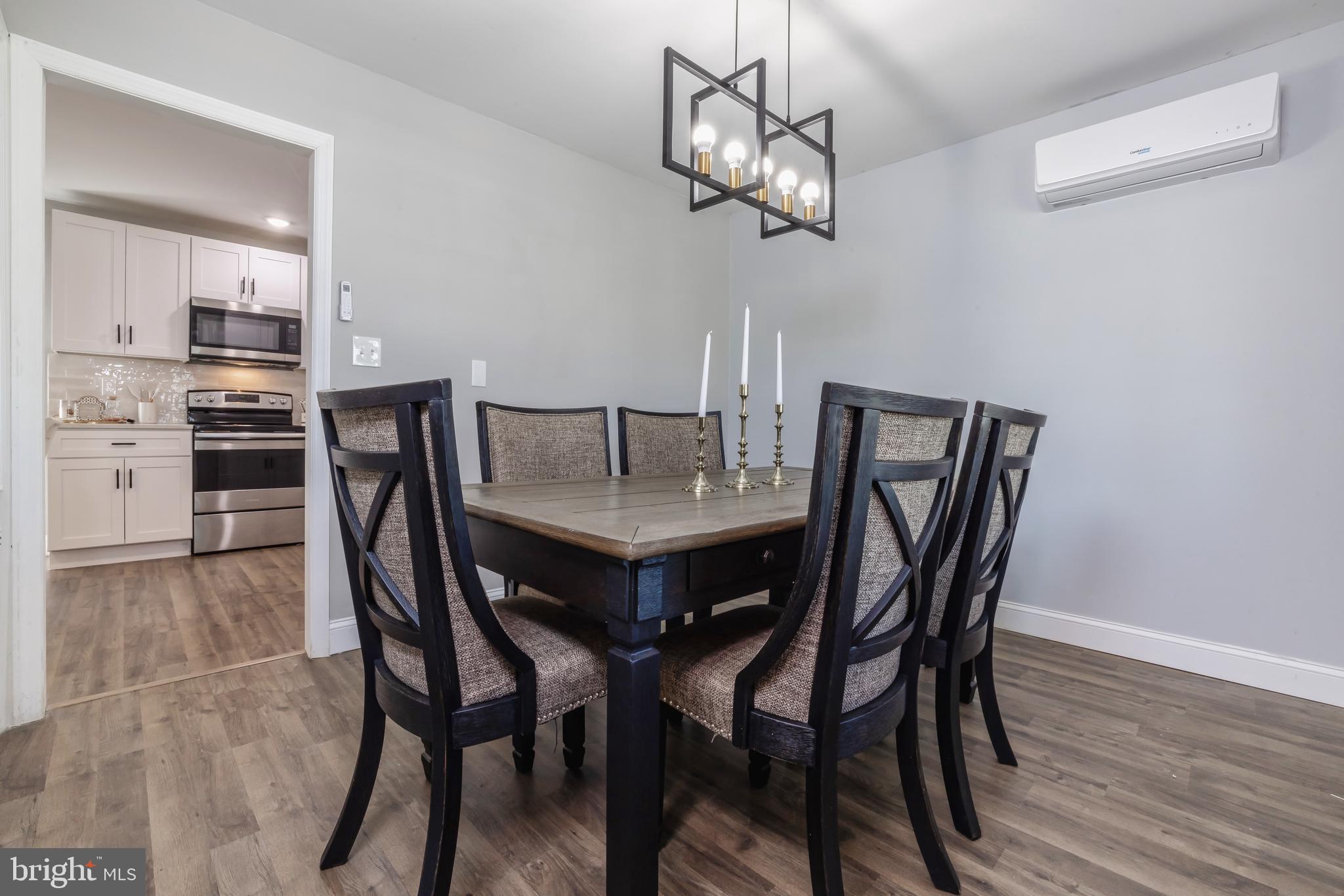 16 Midvale Lane Willingboro, NJ 08046 - Photo 11 of 29 Dining Room