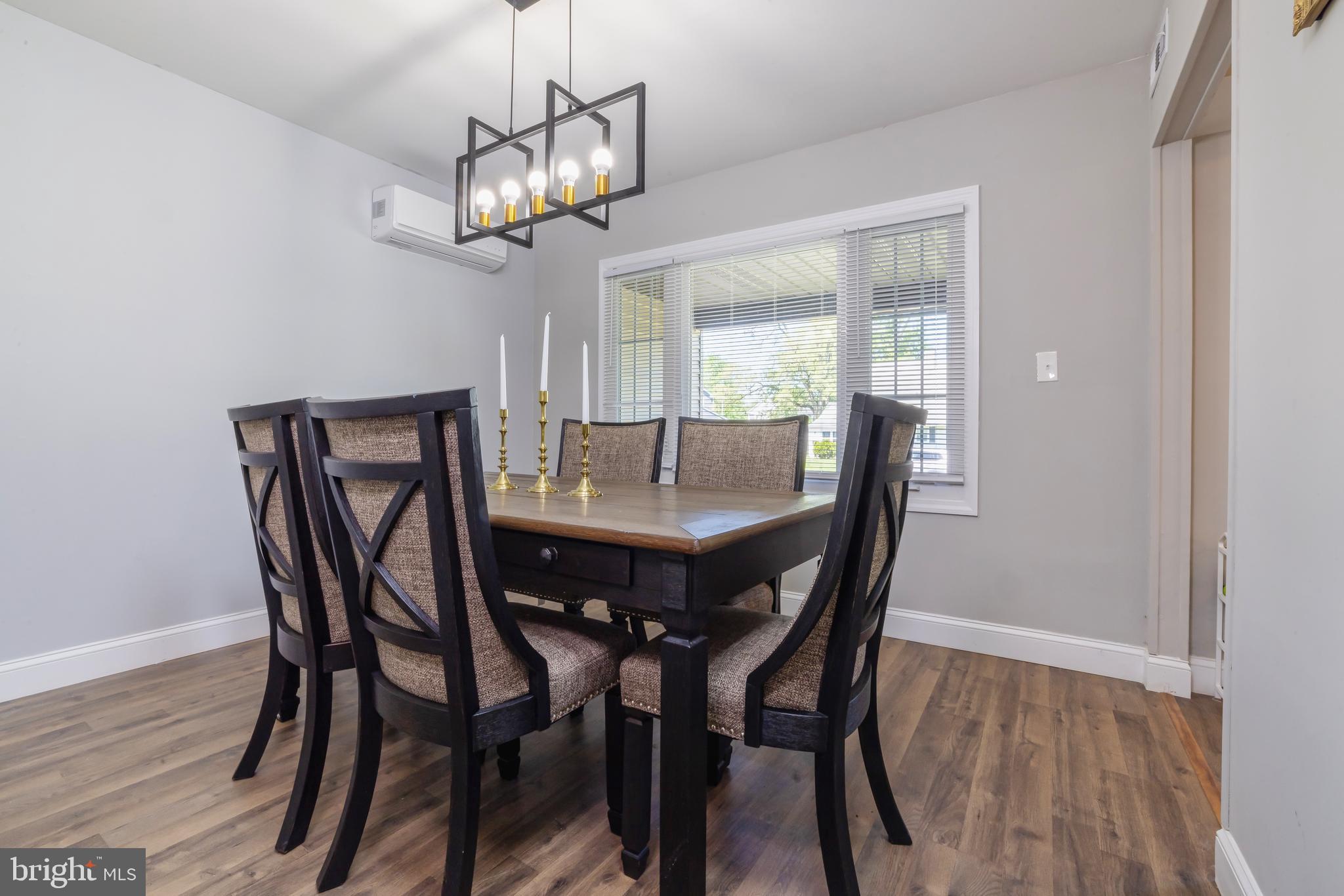 16 Midvale Lane Willingboro, NJ 08046 - Photo 10 of 29 Dining Room