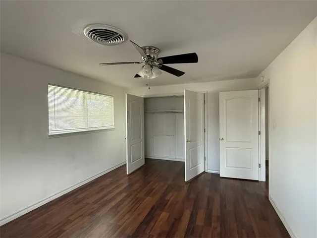 $2,025 | 108 Park Place, Portland, TX 78374