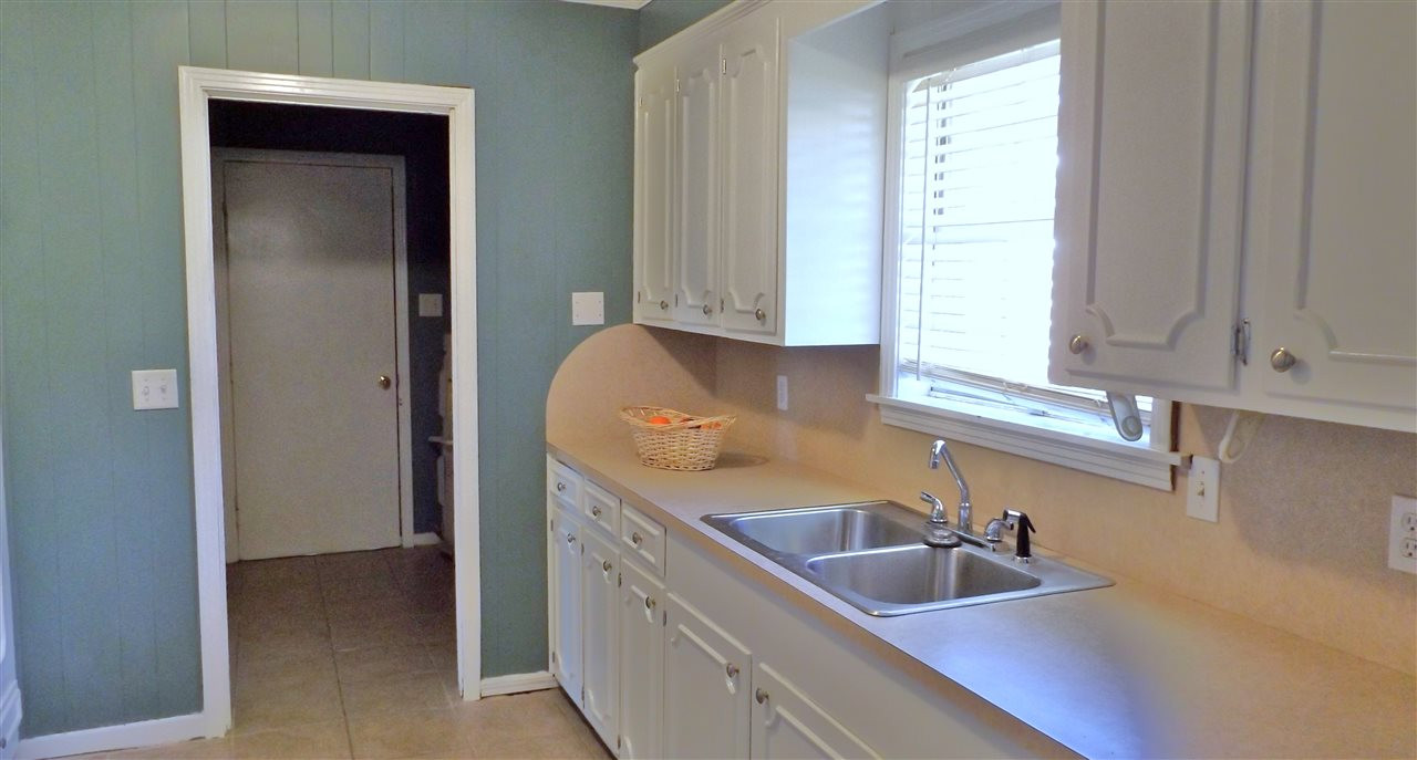 5908 Ridgewood Road Jackson, MS 39211 - Photo 5 of 22 Photo 7