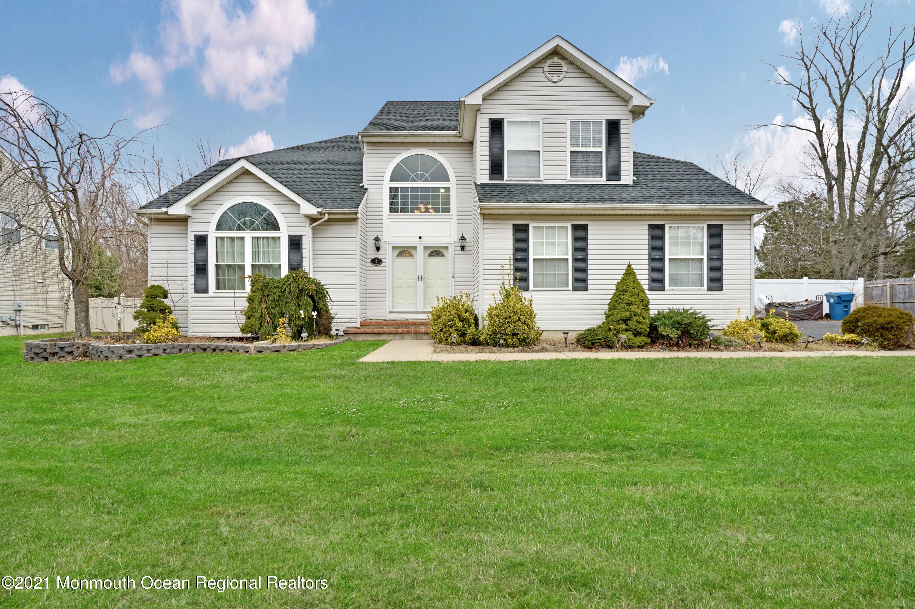 4 Arboretum Drive Jackson, NJ 08527 - Photo 5 of 64 005_dsc00636-dsc00640_1