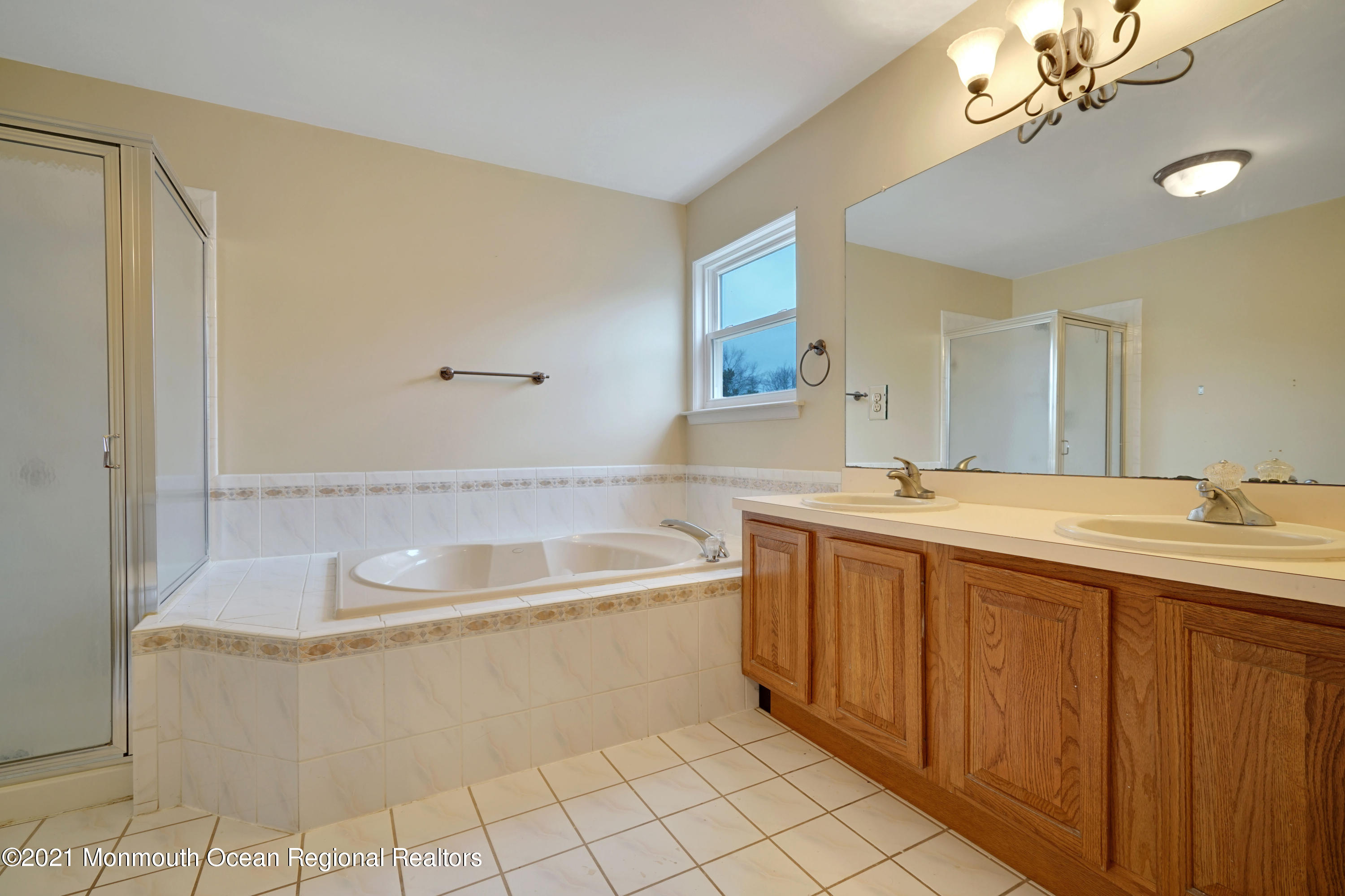 4 Arboretum Drive Jackson, NJ 08527 - Photo 43 of 64 044_dsc00946-dsc00950