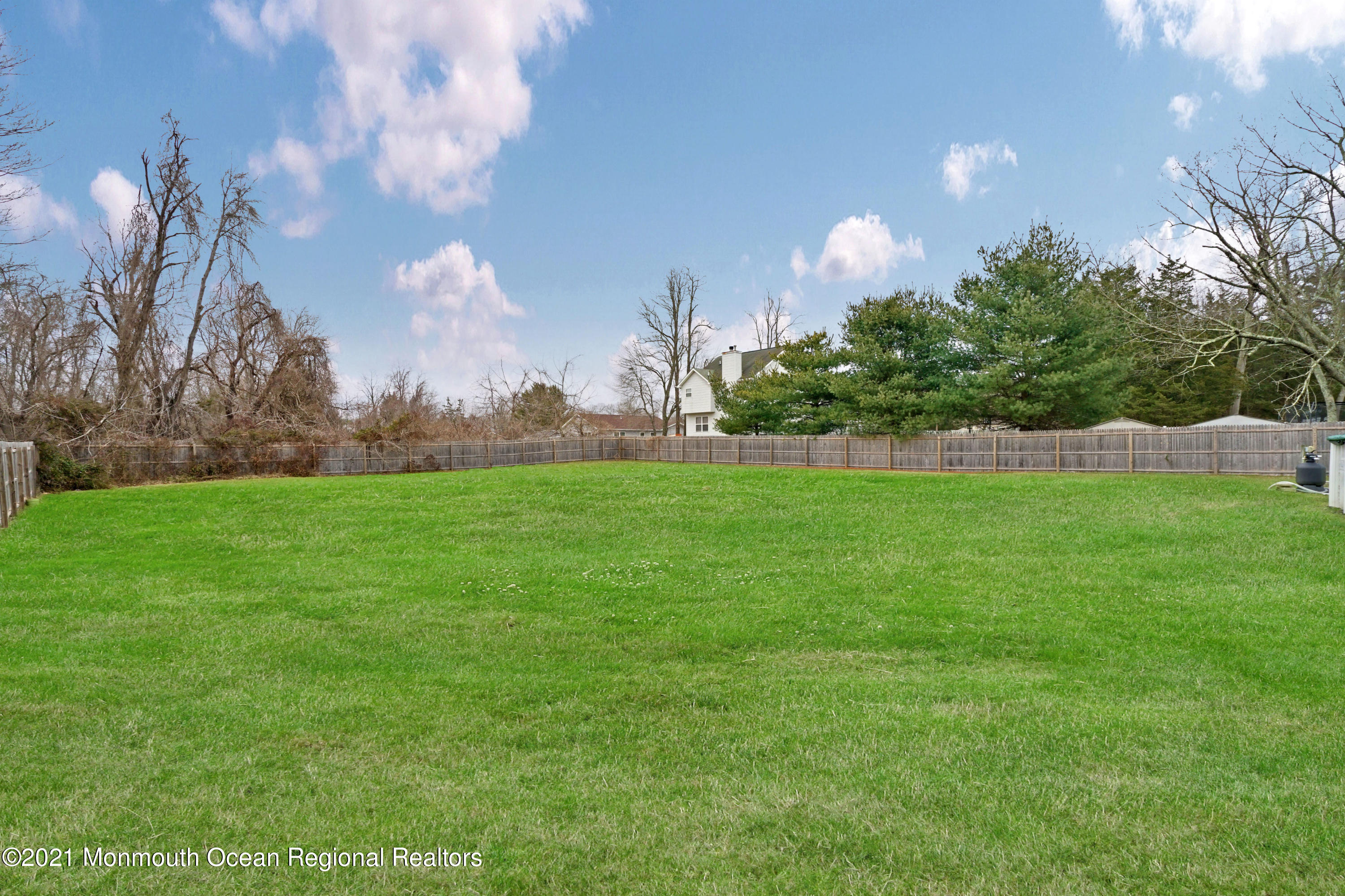 4 Arboretum Drive Jackson, NJ 08527 - Photo 54 of 64 055_dsc00696-dsc00700_1