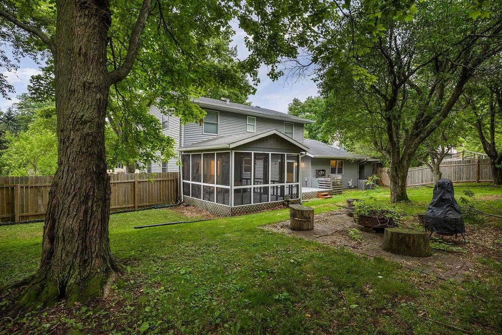 3442 Freedom Madison, WI 53718 - Photo 8 of 44