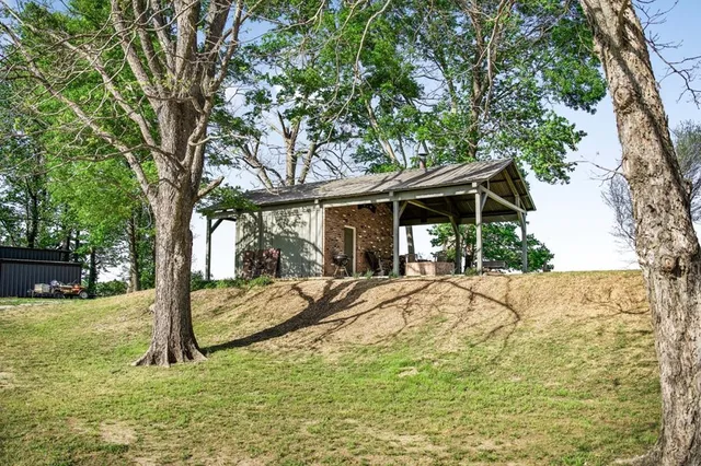 $7,950,000 | 860 Floweree Road, Redwood, MS 39156