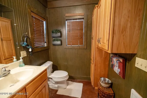 $7,950,000 | 860 Floweree Road, Redwood, MS 39156