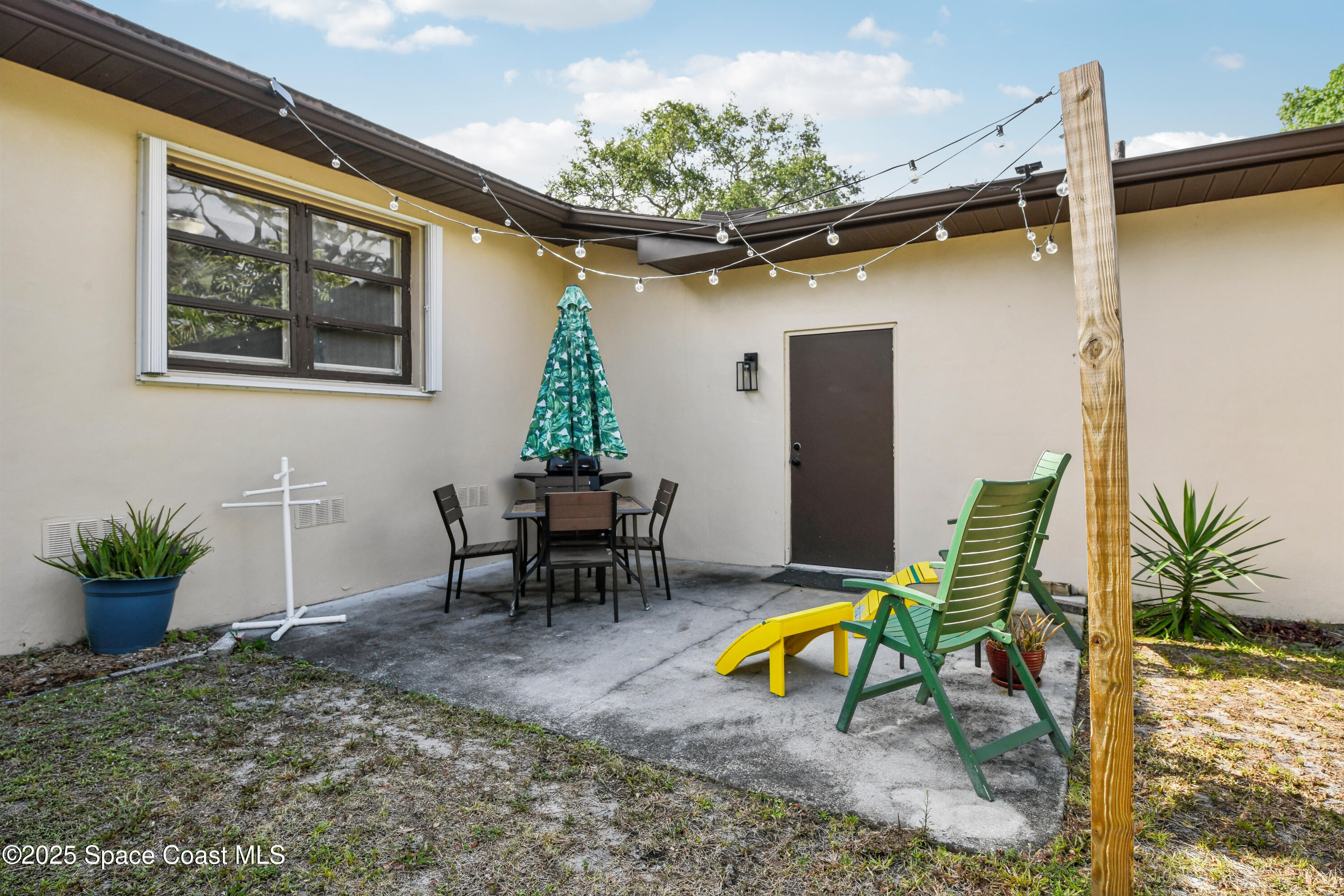 110 Peekskill Place Melbourne, FL 32901 - Photo 3 of 30 24-print-Peekskill Pl-3004-024