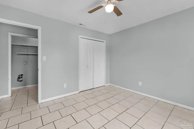 $1,200 | 3353 Green Briar Circle, Unit B, Gulf Breeze, FL 32563