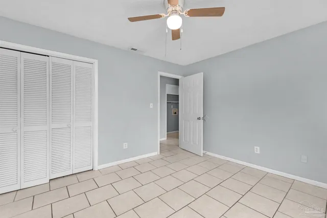 $1,200 | 3353 Green Briar Circle, Unit B, Gulf Breeze, FL 32563