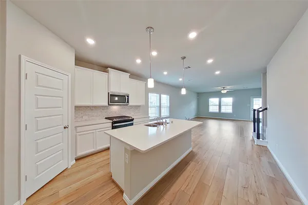 $2,550 | 6634 Bridge Mountain Trail, Richmond, TX 77407