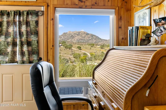 a bench sitting in front of a building