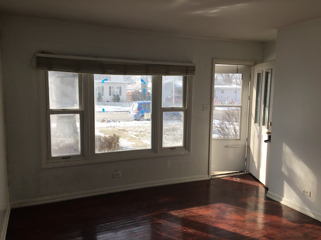 6014 Birmingham Street Chicago Ridge, IL 60415 - Photo 3 of 19