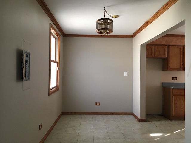 6014 Birmingham Street Chicago Ridge, IL 60415 - Photo 6 of 19