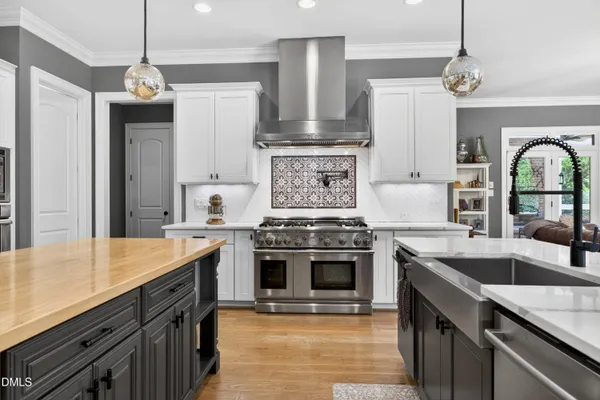 $2,350,000 | 3513 Eilla Bluffs Court, Raleigh, NC 27606