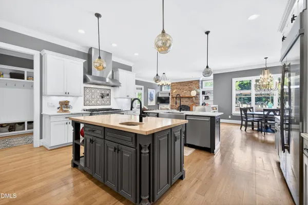 $2,350,000 | 3513 Eilla Bluffs Court, Raleigh, NC 27606