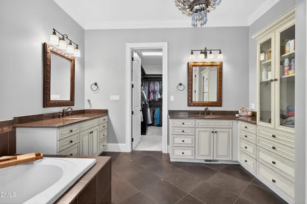 $2,350,000 | 3513 Eilla Bluffs Court, Raleigh, NC 27606