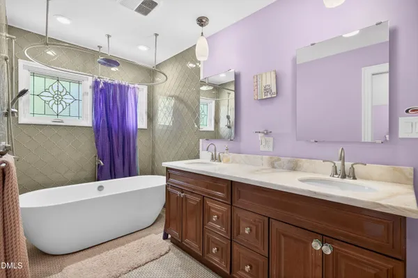 $2,350,000 | 3513 Eilla Bluffs Court, Raleigh, NC 27606