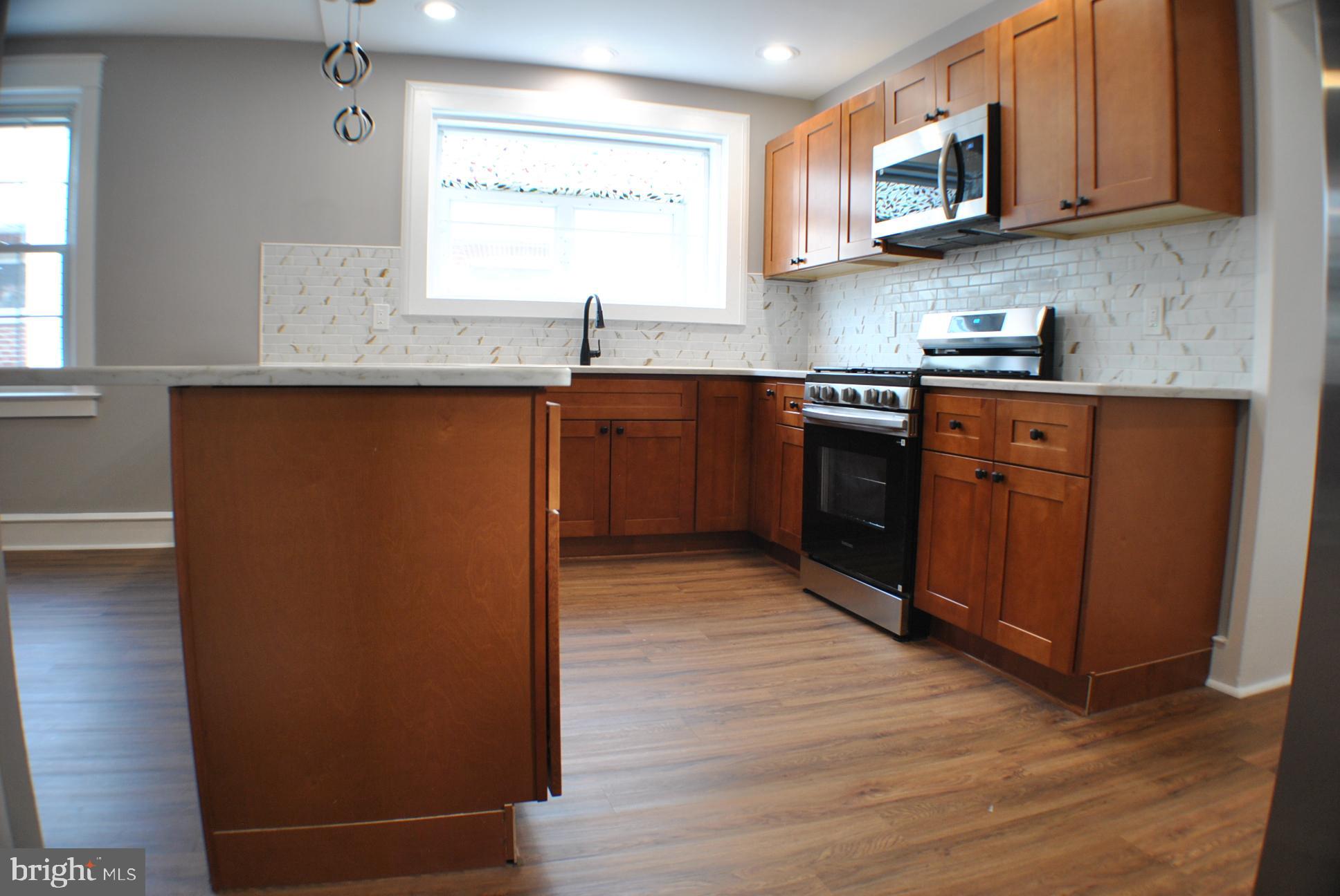 125 East Avon Road Brookhaven, PA 19015 - Photo 13 of 42 Kitchen