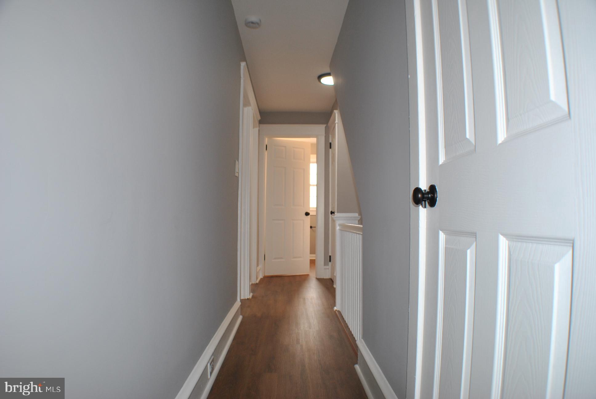 125 East Avon Road Brookhaven, PA 19015 - Photo 20 of 42 Hallway