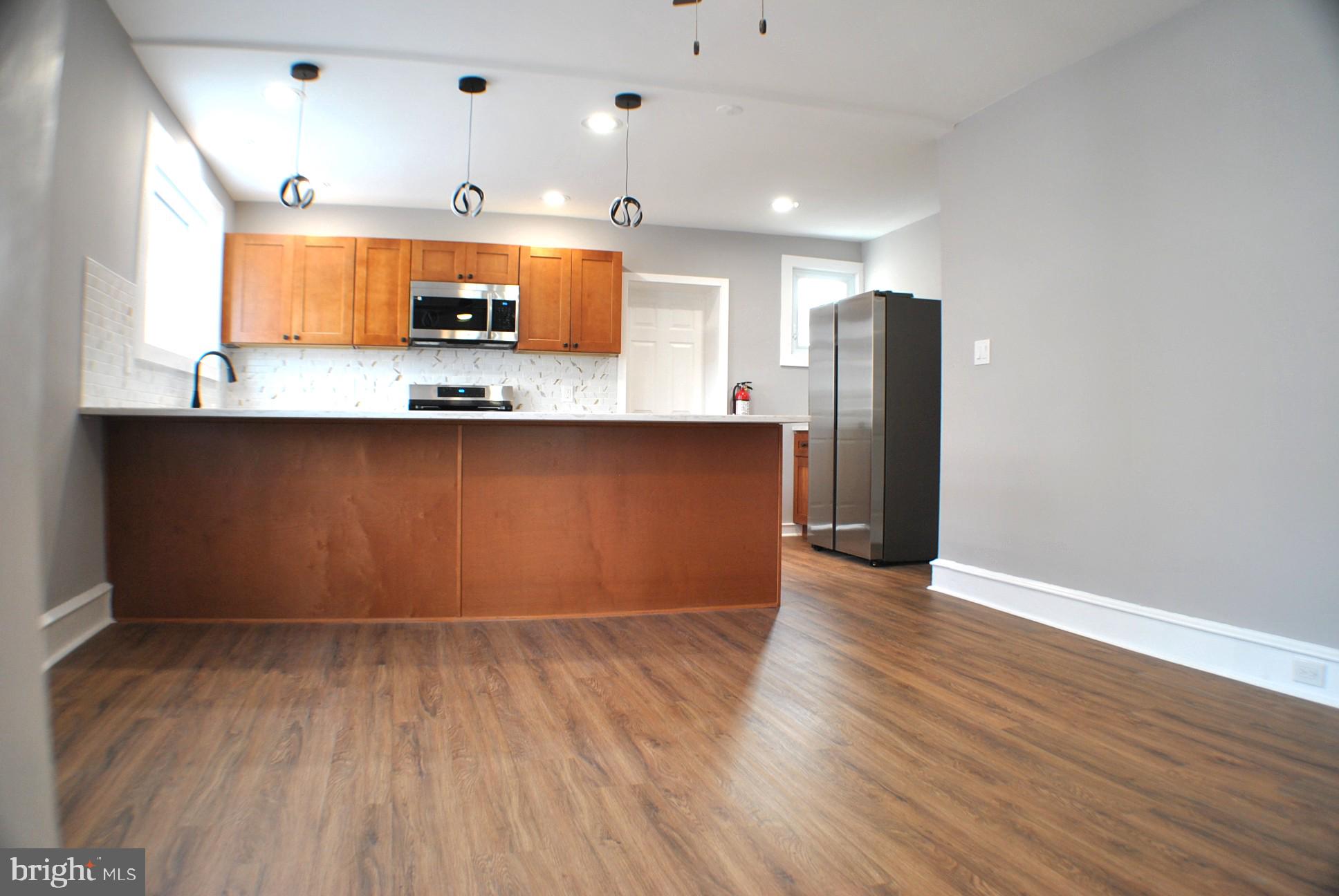125 East Avon Road Brookhaven, PA 19015 - Photo 10 of 42 Kitchen