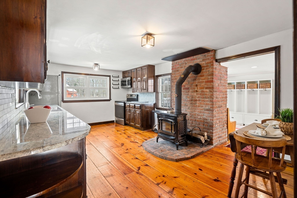 4 Thorndike Street Dunstable, MA 01827 - Photo 11 of 35 a view of a dining room with furniture