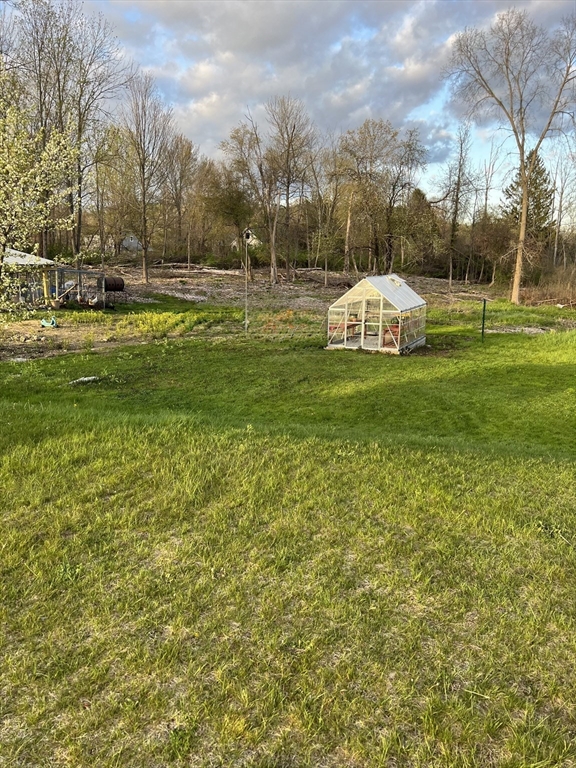 4 Thorndike Street Dunstable, MA 01827 - Photo 31 of 35 a view of a park