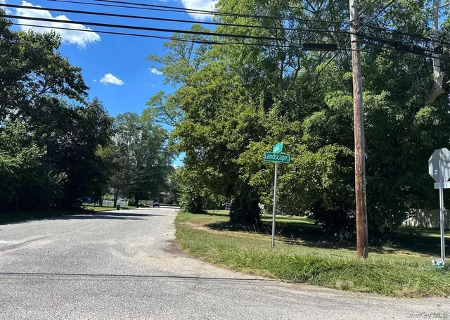 $845,000 | 65 Landscape Drive, Wheatley Heights, NY 11798