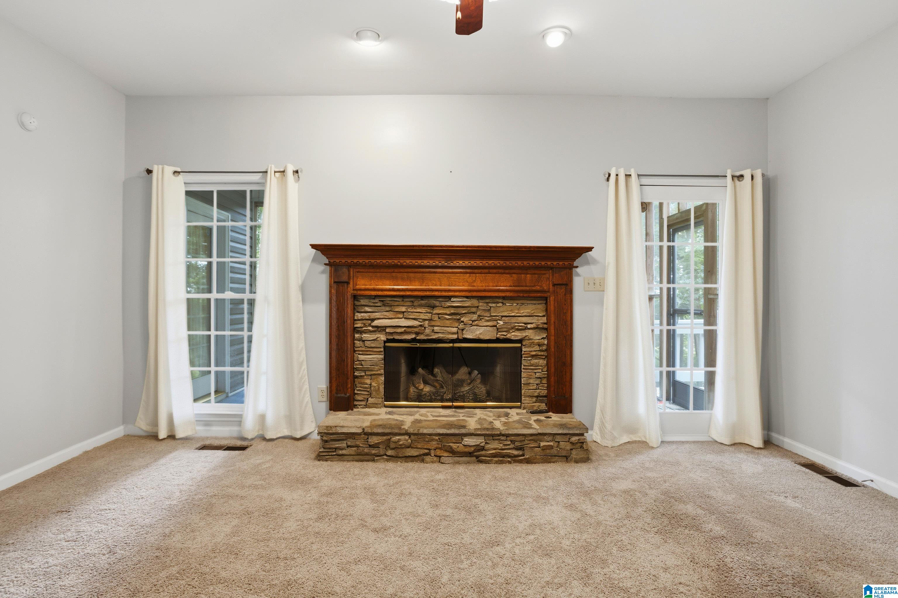 205 Chestnut Circle Alabaster, AL 35007 - Photo 10 of 46