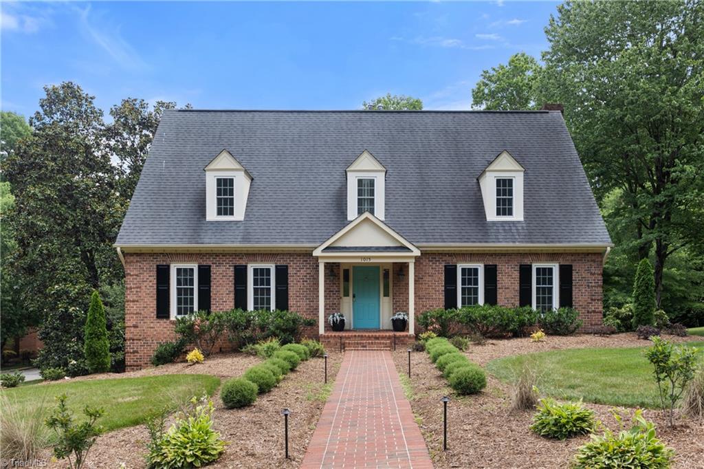 1015 Greenhurst Road Winston-Salem, NC 27104 - Photo 1 of 48