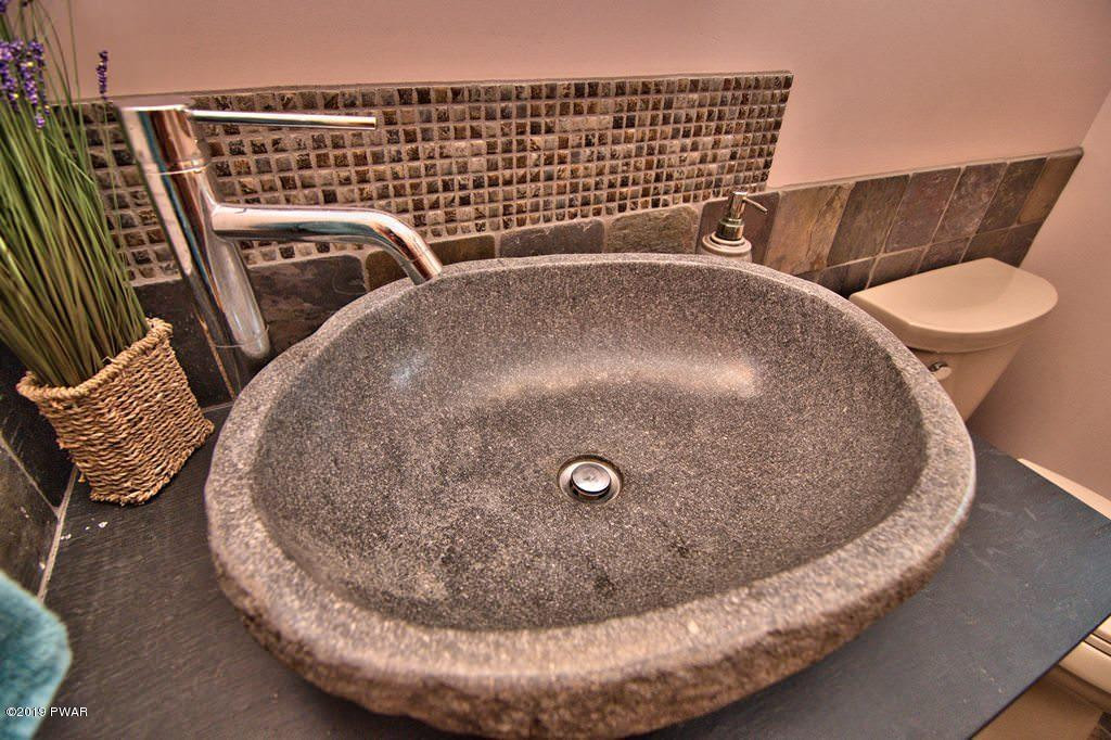 86 Sheffick Road Gouldsboro, PA 18424 - Photo 25 of 77