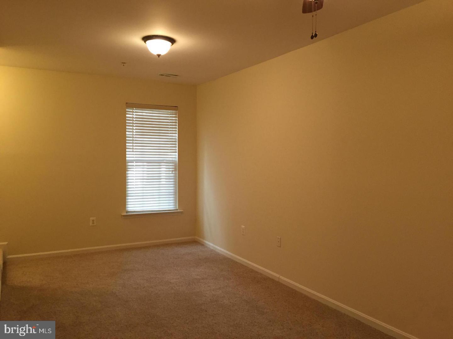 11402 E Gate Hill Place, Unit E Reston, VA 20194 - Photo 13 of 18