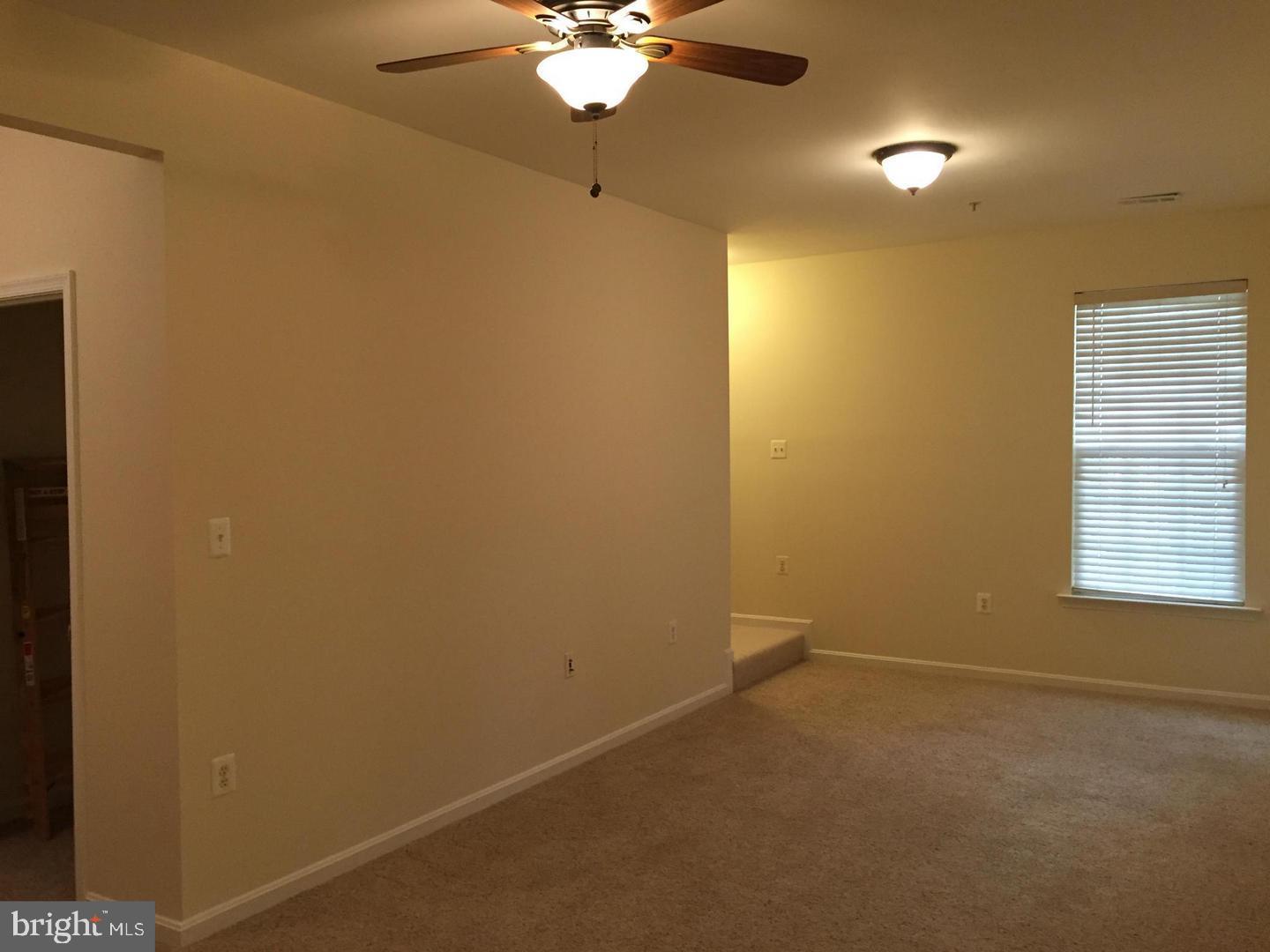 11402 E Gate Hill Place, Unit E Reston, VA 20194 - Photo 14 of 18