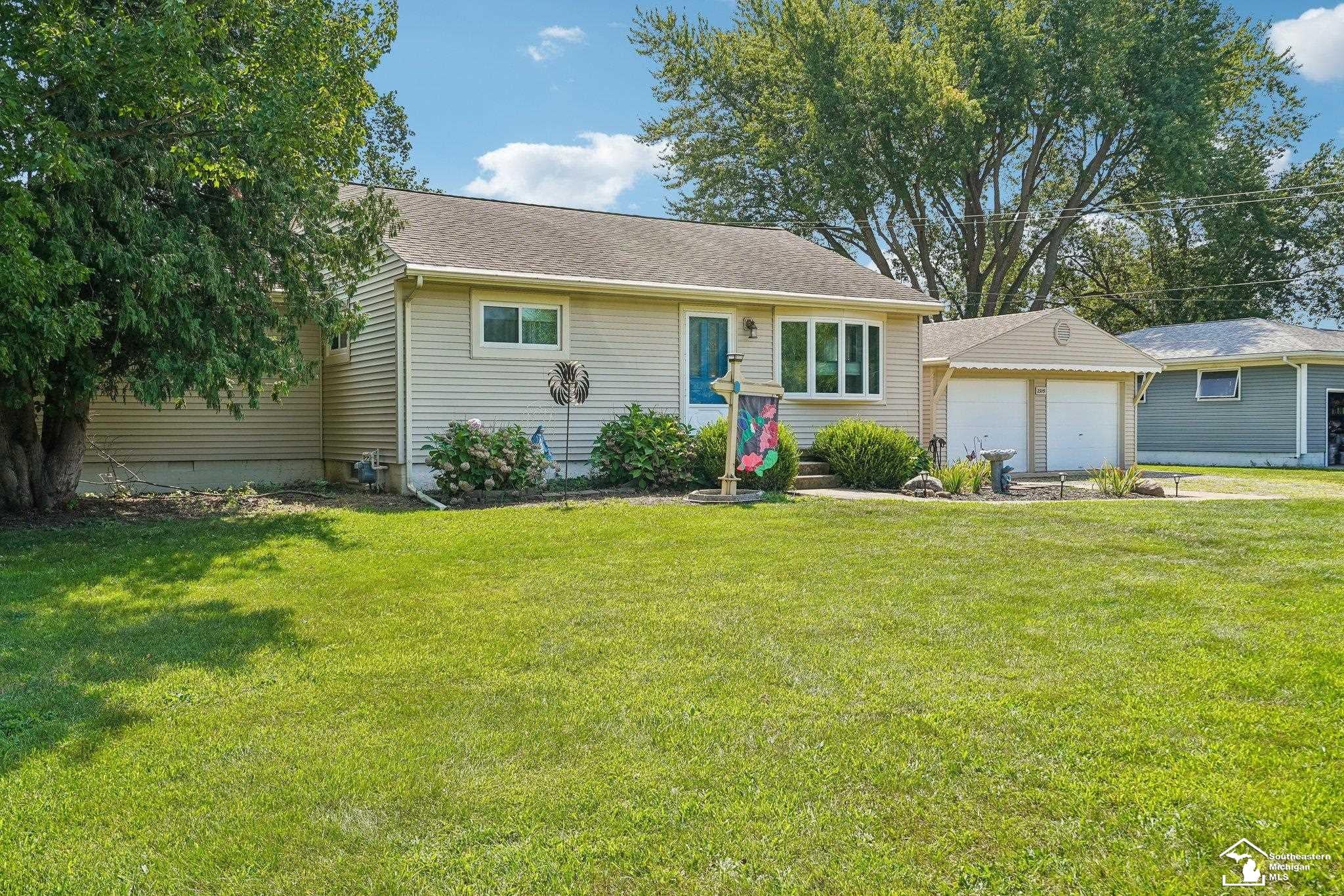 2915 Toben Road Carleton, MI 48117 - Photo 3 of 40 Gallery Image 3