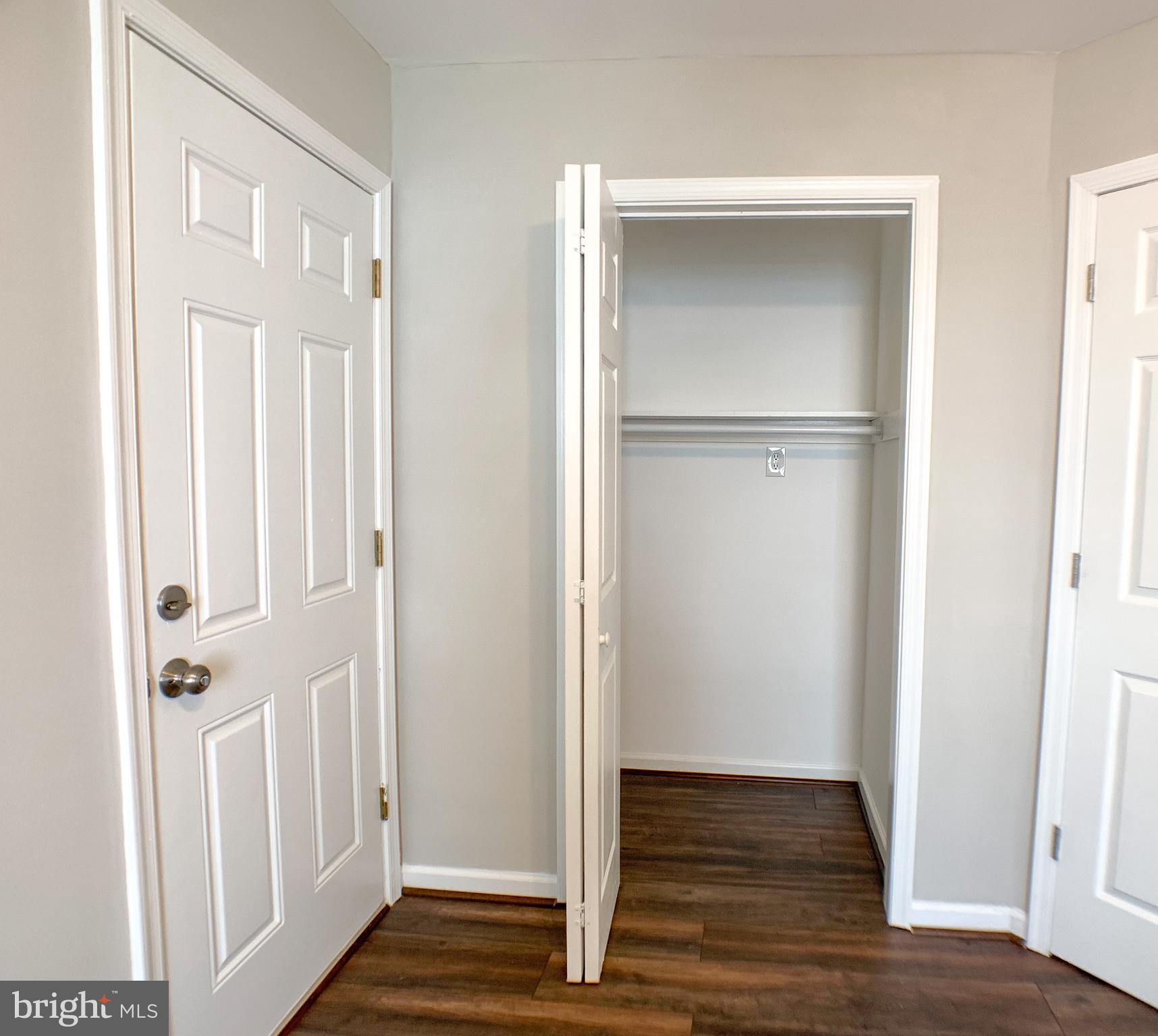 1729 Burnham Road Baltimore, MD 21222 - Photo 11 of 24 Gallery Image 11