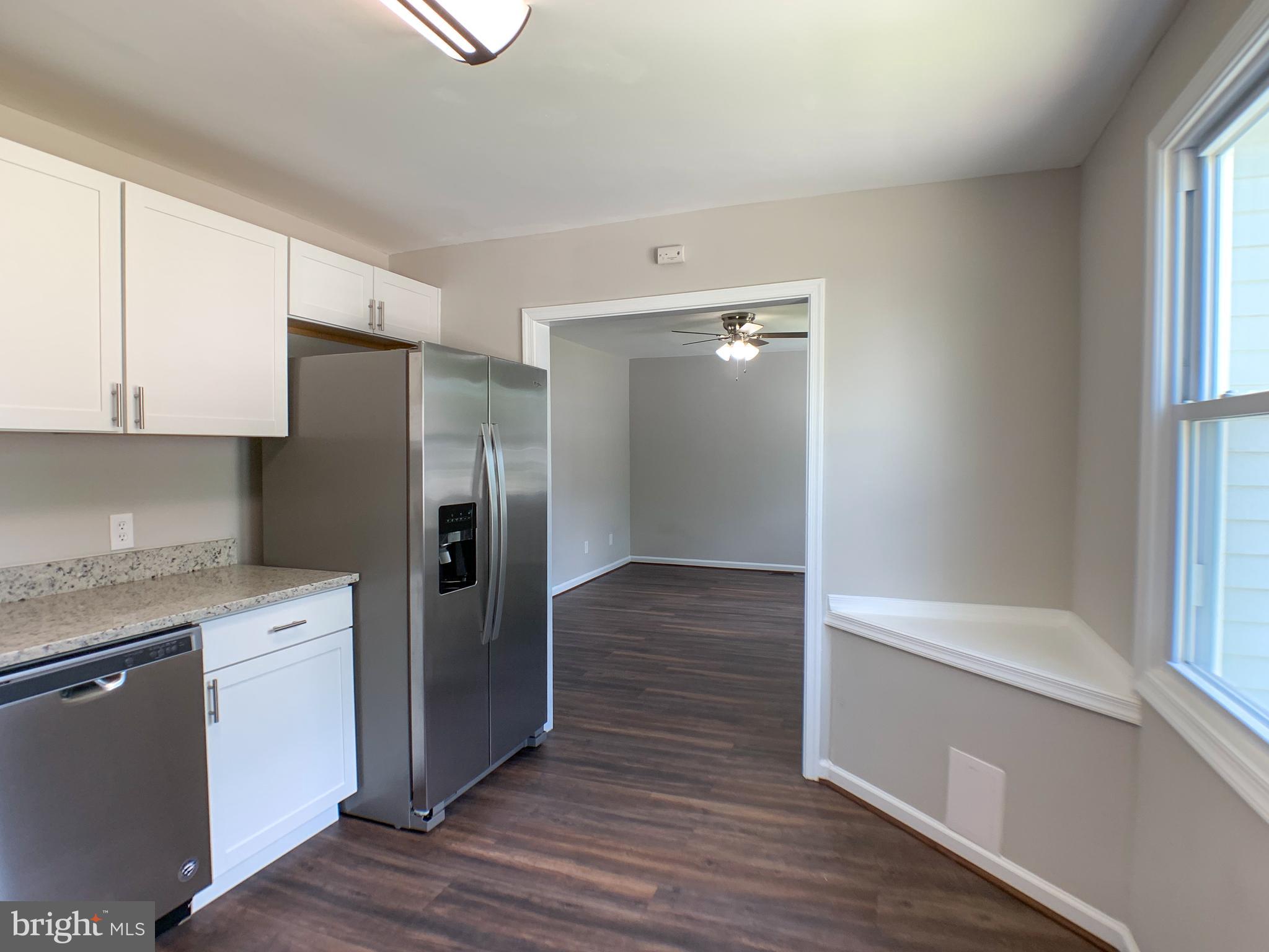 1729 Burnham Road Baltimore, MD 21222 - Photo 4 of 24 Gallery Image 4