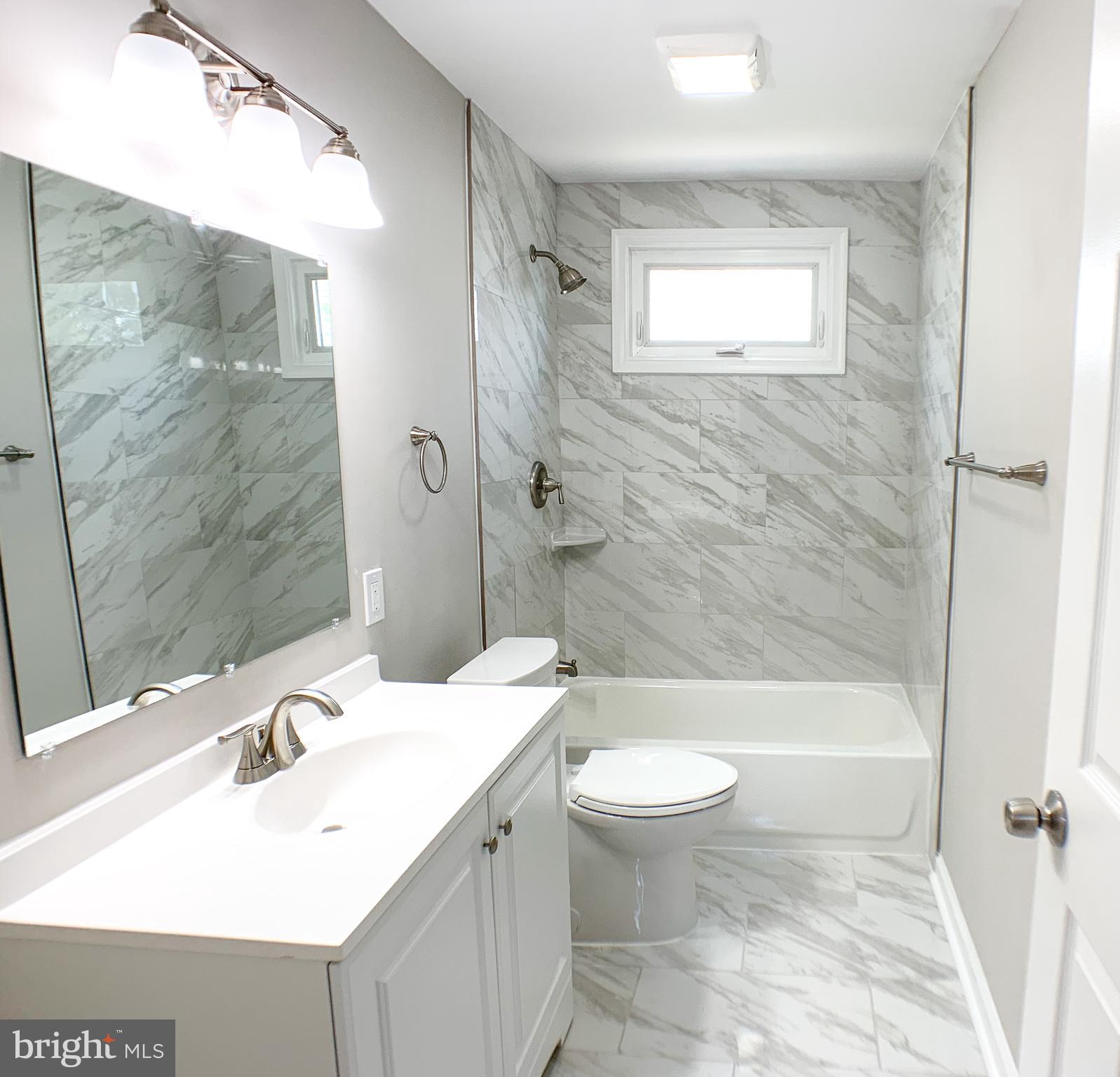1729 Burnham Road Baltimore, MD 21222 - Photo 7 of 24 Gallery Image 7