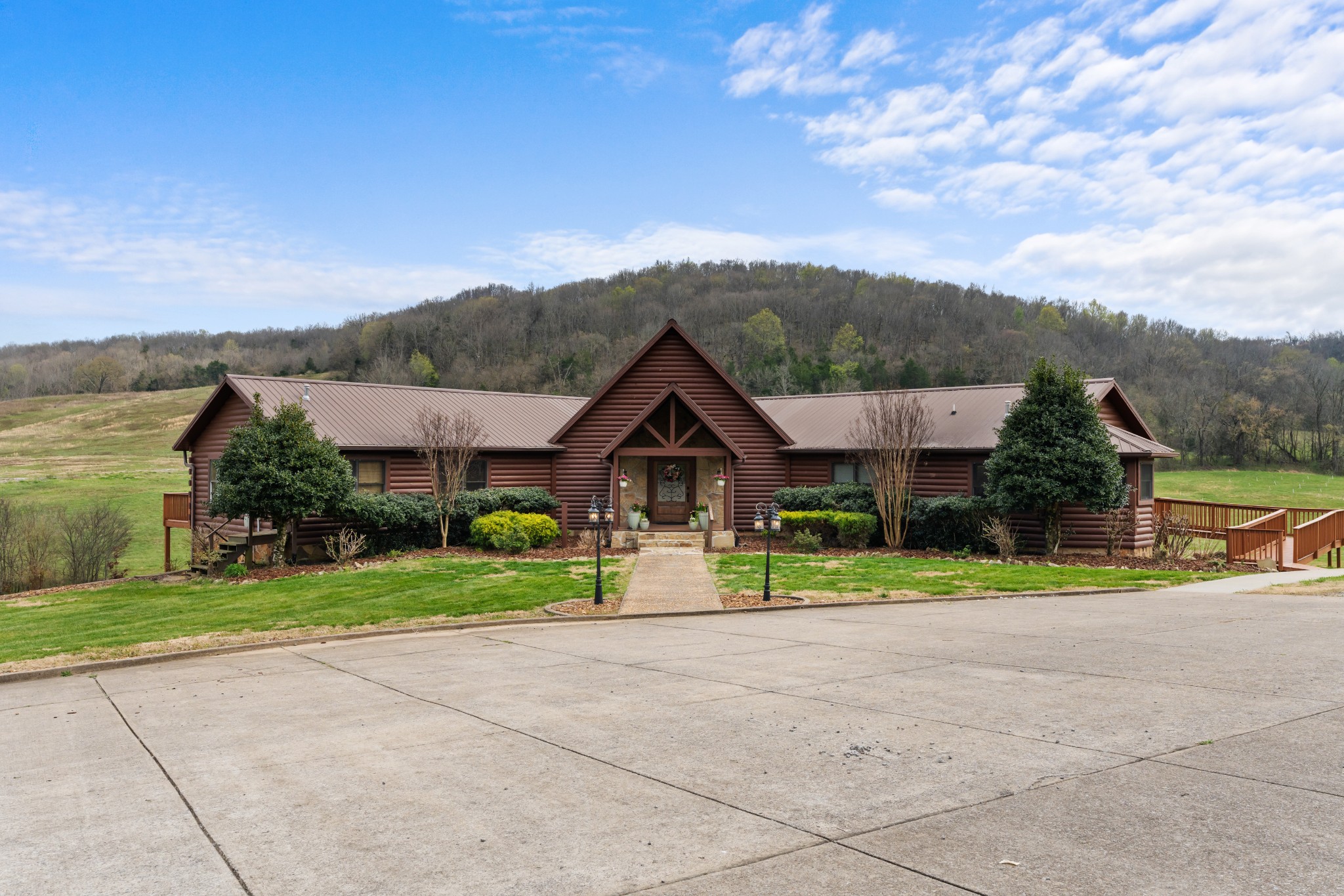 2063 Kennedy Creek Road Auburntown, TN 37016 - Photo 7 of 98