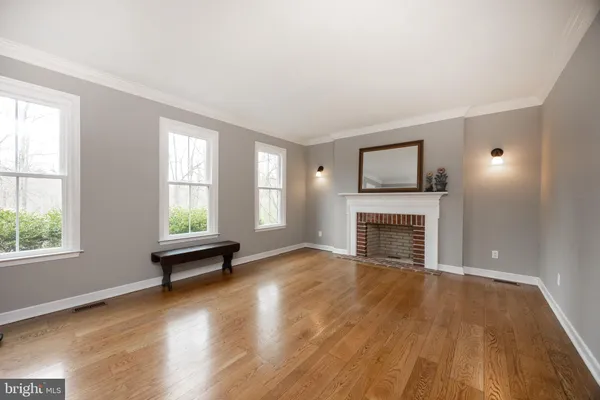$915,000 | 32 McLeod Pond Road, Glenmoore, PA 19343